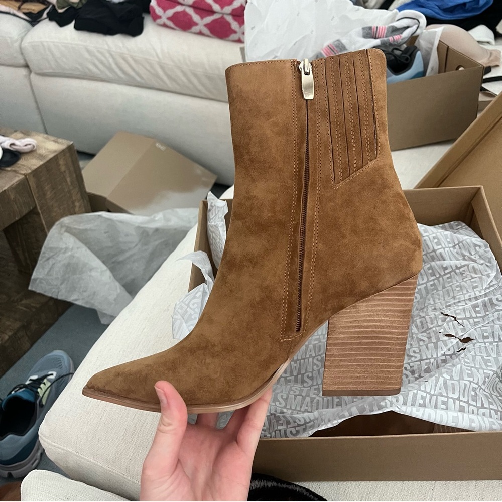 NWT Steve Madden Rickki Boots - Picture 9 of 11
